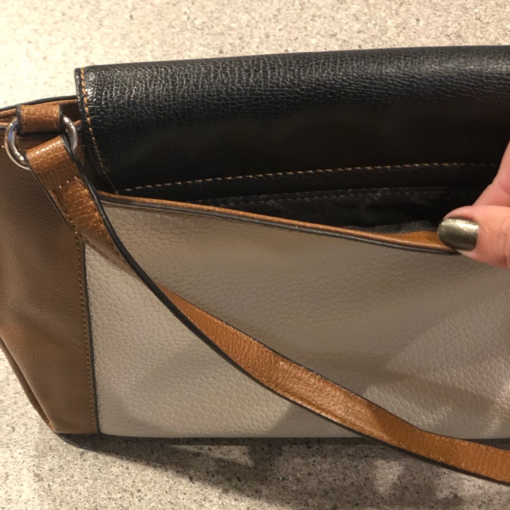 Nine West Crossbody Purse - Picture 10 of 10